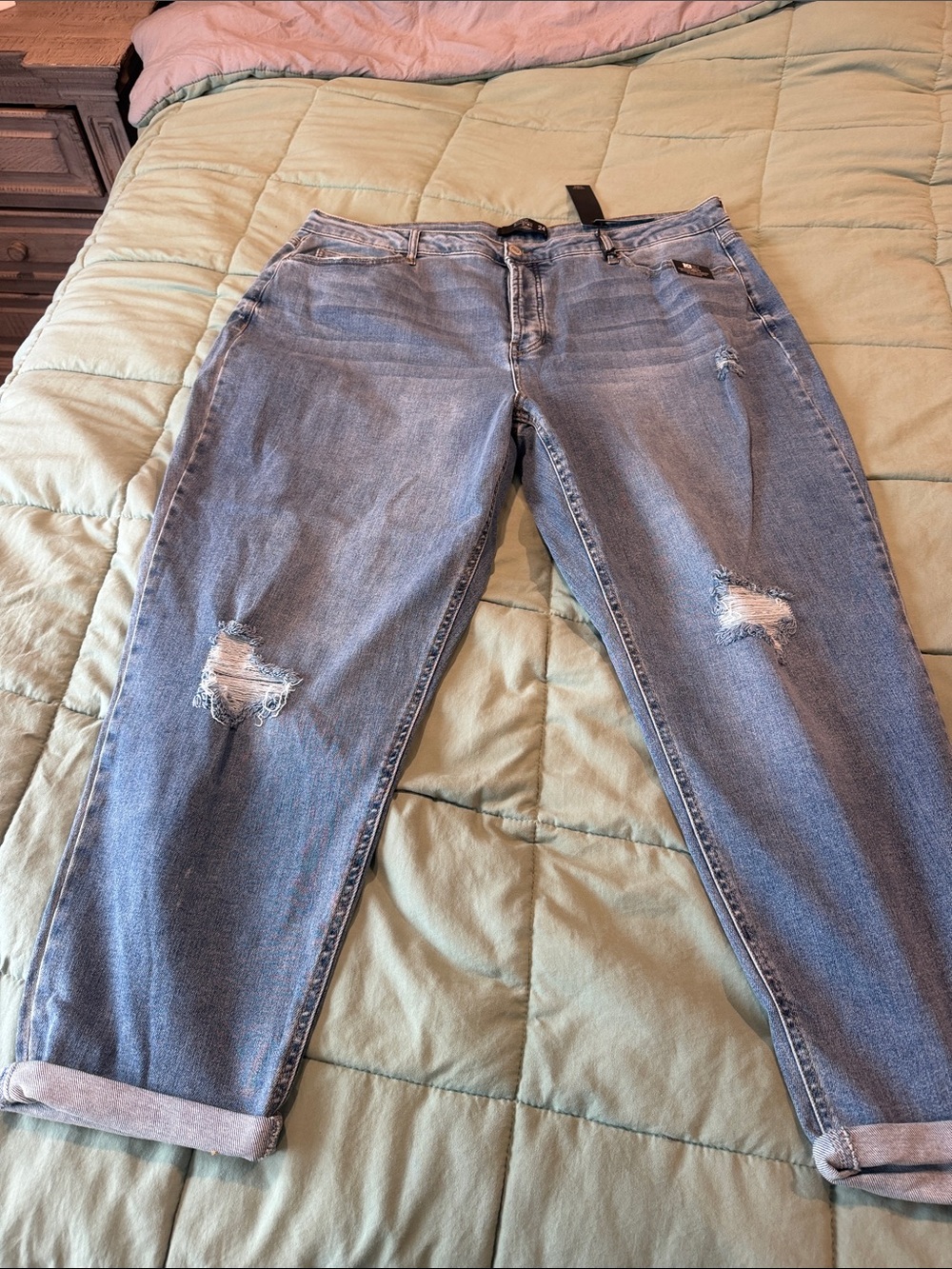 Relaxed Light Blue Distressed Mom Jeans